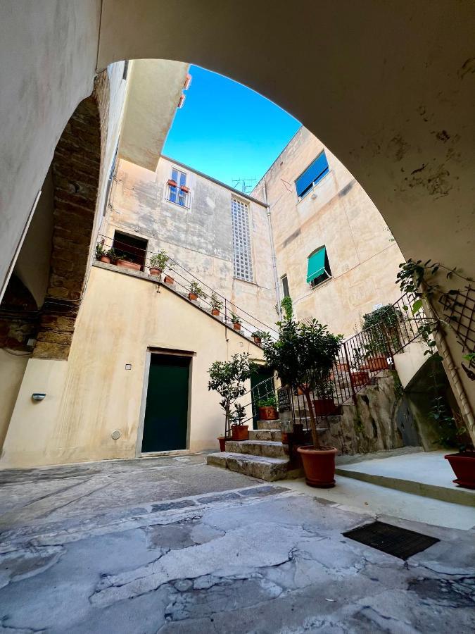 Cortile Umberto I Bed & Breakfast Cefalù Exterior foto